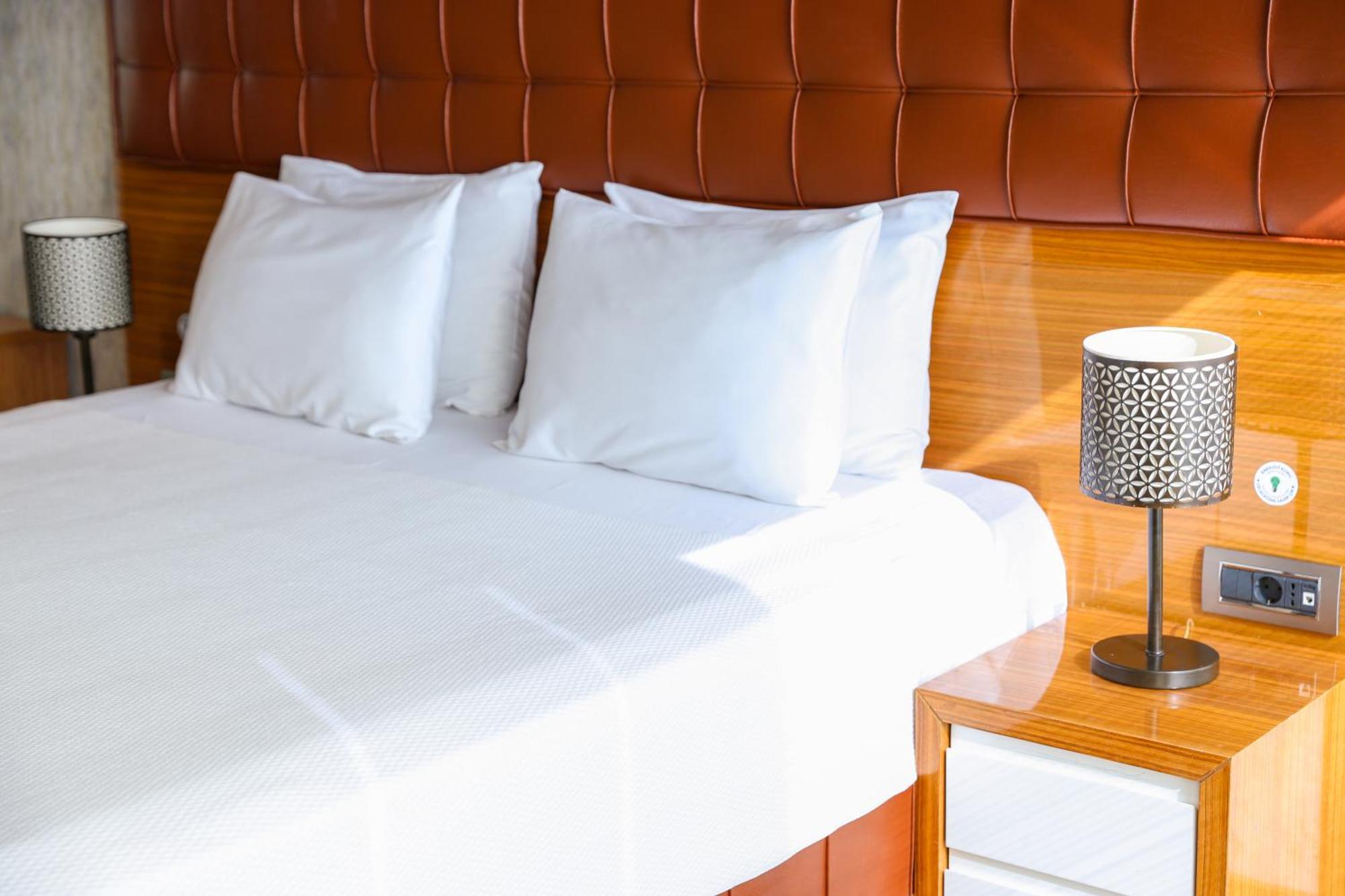 The Hera Platinum Hotel Истанбул Екстериор снимка