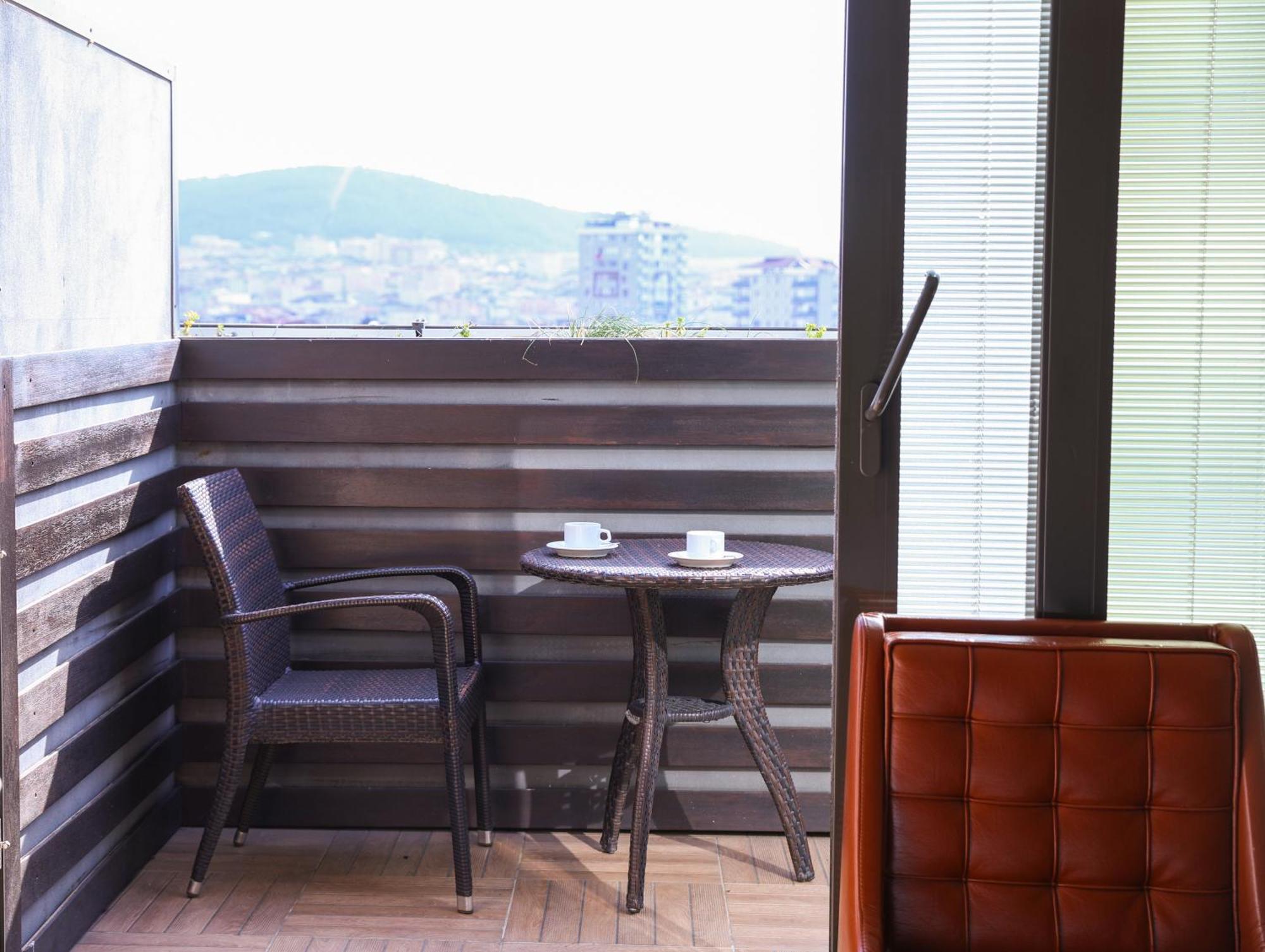 The Hera Platinum Hotel Истанбул Екстериор снимка
