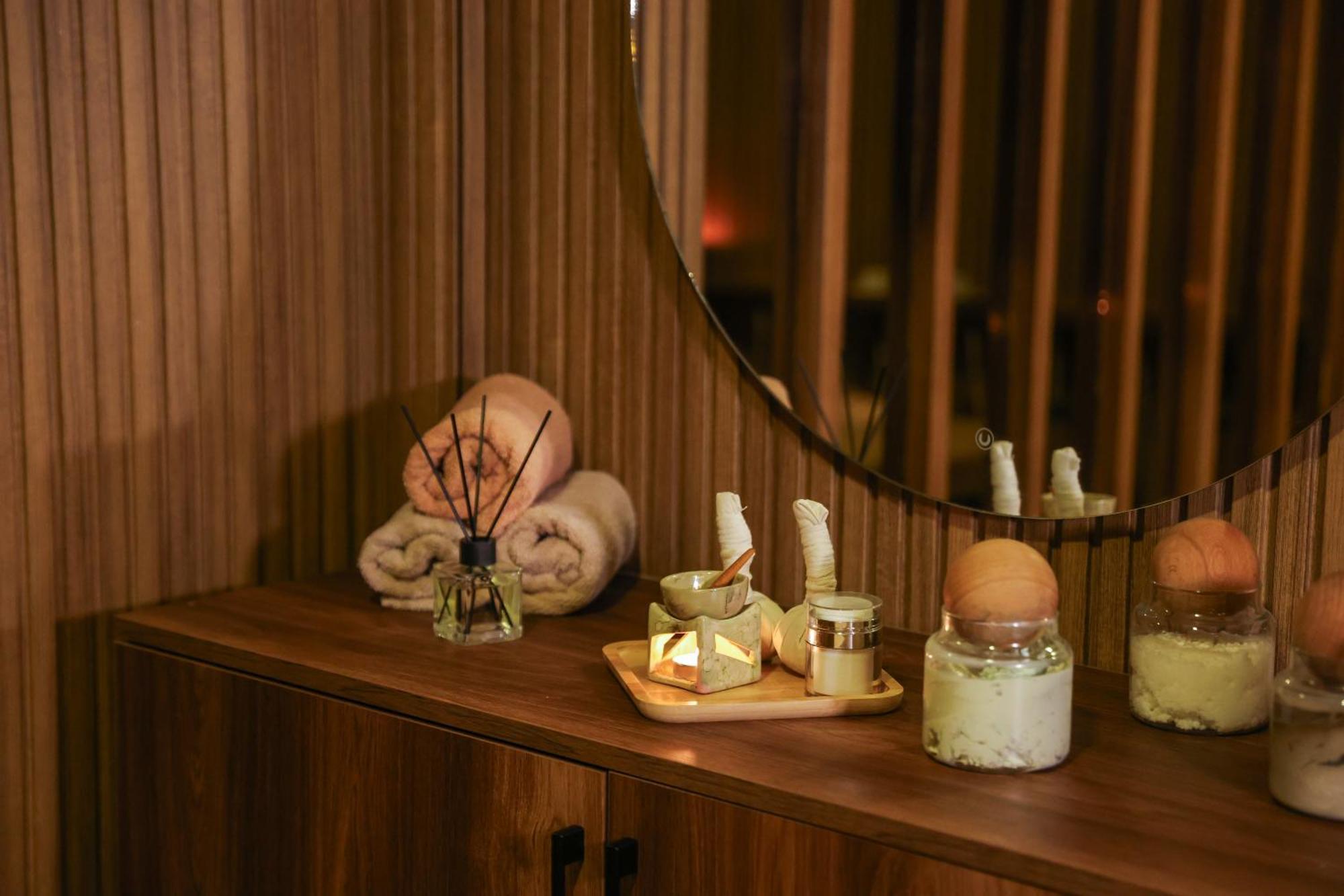 The Hera Platinum Hotel Истанбул Екстериор снимка